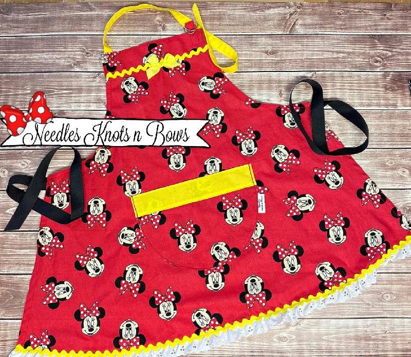 Girls Minnie Mouse Cooking Apron with Pocket